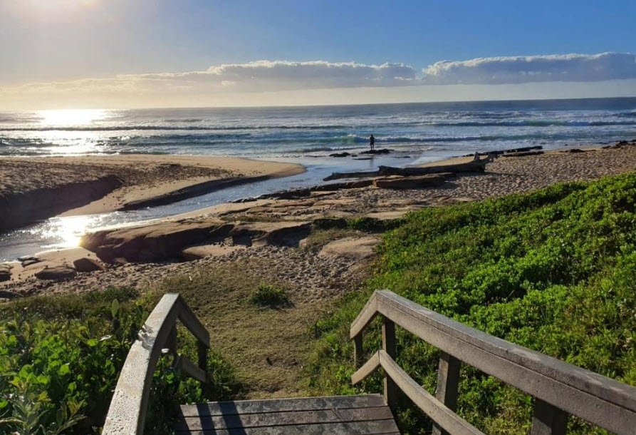 Pennington Beach Parking, Pennington, South Africa